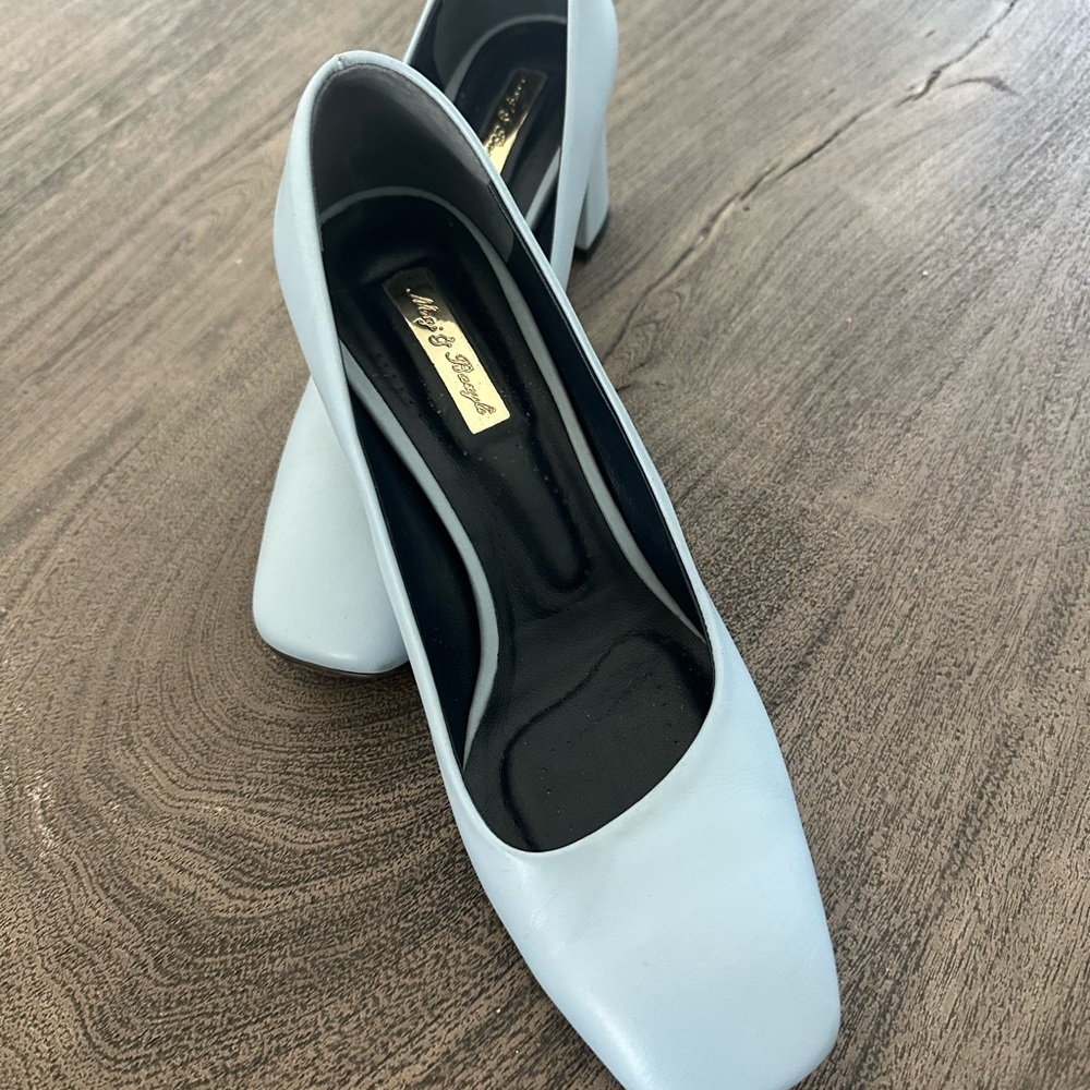 Vintage Elegant light blueWomen's Shoes - Picture 2 of 5